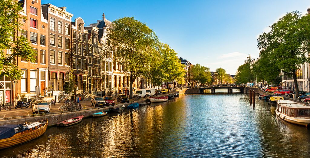 amsterdam holidays