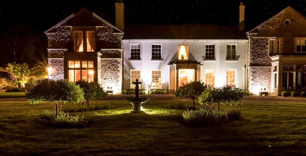 Glewstone Court Country House - new year breaks in the UK