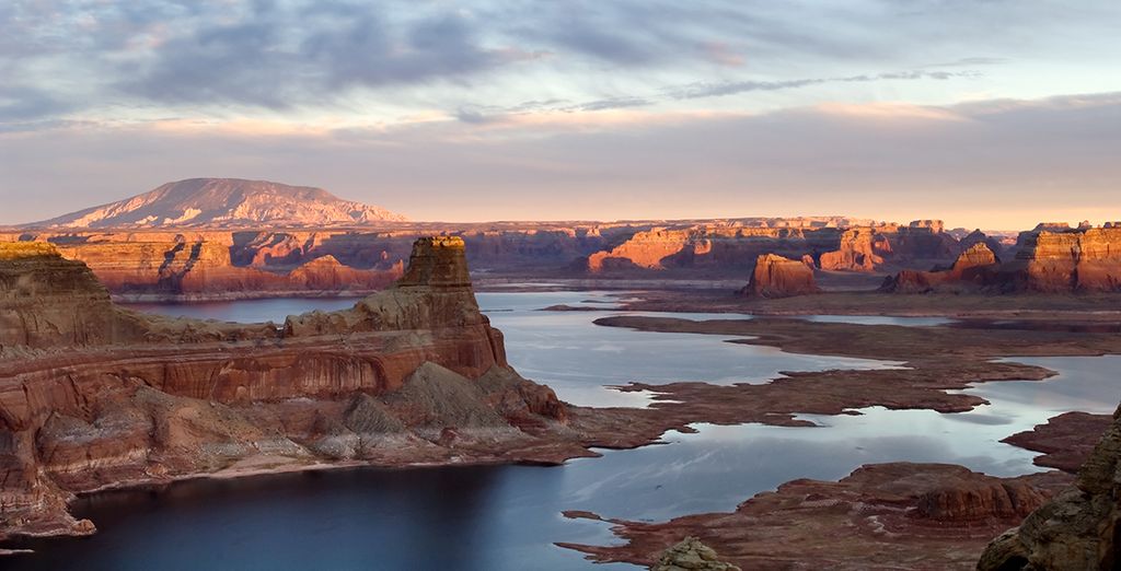Discover the Lake Powell in United States with Voyage Privé