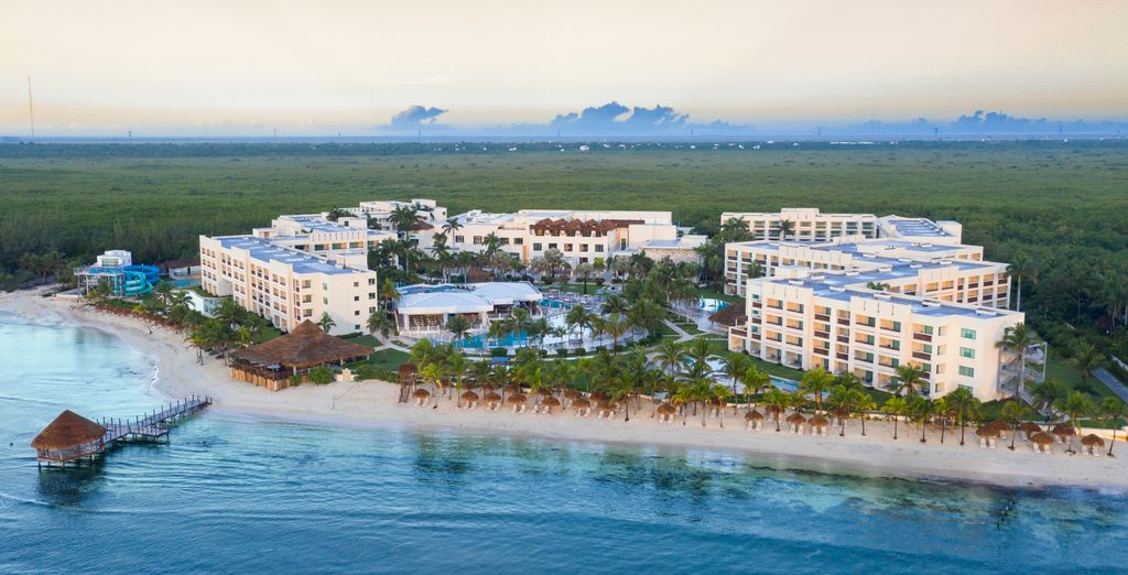 Dreams Puerto Morelos Resort & Spa 5 étoiles, vue aérienne du resort et de la plage