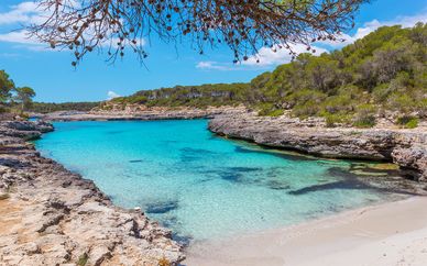 FERGUS Style Cala Blanca Suites 4*