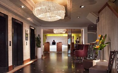 Crucero y London Eye en Thistle Kensington Gardens 4*