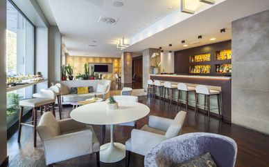 Hotel NH Milano Touring 4*