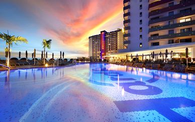 Hard Rock Hotel Tenerife 5*