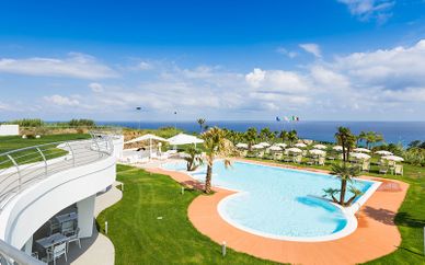 Hôtel Infinity Resort Tropea 4*