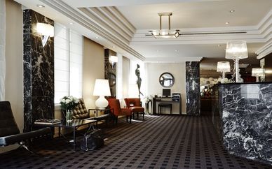 Hôtel Plaza Tour Eiffel 4*