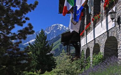 Hôtel Mont Blanc Village 5*