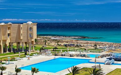 Club Essence Kelibia Beach Hotel & Spa 4*