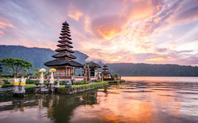 Le perle di Bali: Candidasa, Pelaga, Lovina e soggiorno mare a Nusa Dua
