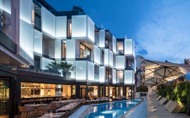 Sir Joan Hotel 5*
