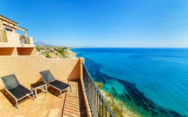 Pueblo Acantilado Suites 4*