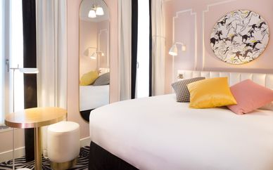 Hotel Pastel Paris 3*