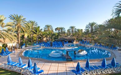 Dunas Suites and Villas Resort 4*