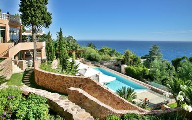 Hotel Tiara Yaktsa Côte d'Azur 5*