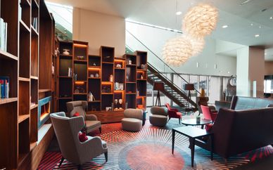 Mövenpick Hotel Amsterdam City Centre 4*