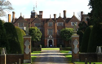 Great Fosters Hotel 4*