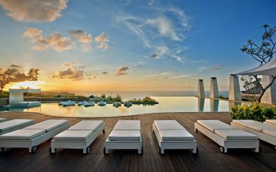 Banyan Tree Ungasan 5* & Optional Fairmont Singapore Stopover