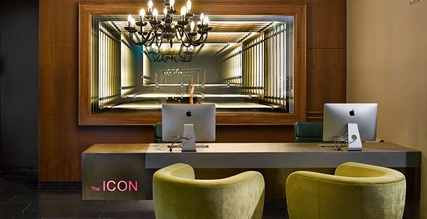 The ICON Hotel & Lounge 4*