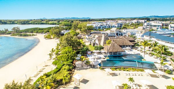 Radisson Blu Azuri Resort & Spa 5*