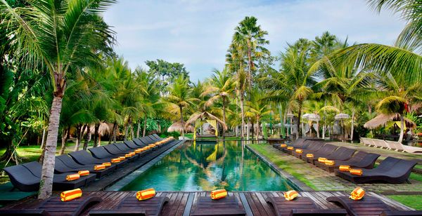 The Mansion 5*, Mahagiri Resort 4* y Ayodya Resort 5*