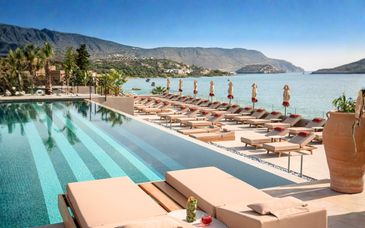 Adults Only: Enorme Infinity Elounda 5*