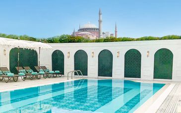 Sura Design Hotel & Suites 4*