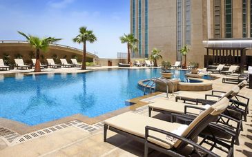 Sofitel Abu Dhabi Corniche 5*