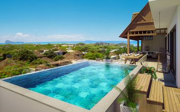 Mythic Suites & Villas 5*