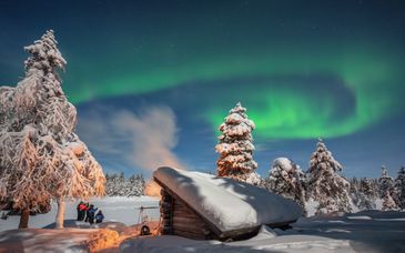 Harriniva Adventure Resort mit inbegriffenen Ausflügen & optional Artic Glass Suite 