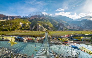 Gruppenreise: Entdeckung einer geheimnisvollen Bergwelt