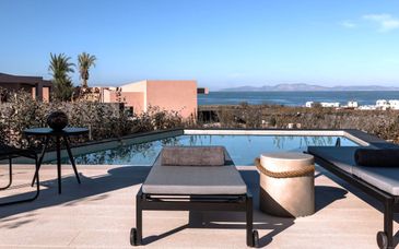 Domes Novos Santorini 5*