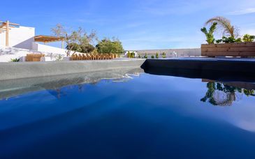 Athiri Luxury Suites