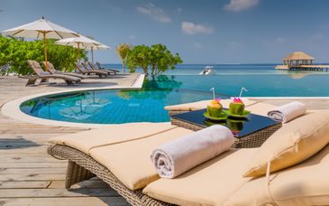 Kudafushi Resort & Spa 5*