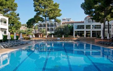 Hotel Fergus Club Font de Sa Cala Beach 4*