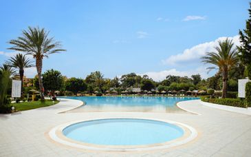 TMK l'Atrium Yasmine 4*