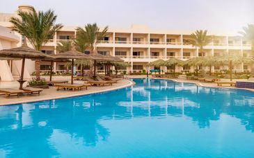 Hurghada Long Beach Resort 4* und optional Kairo