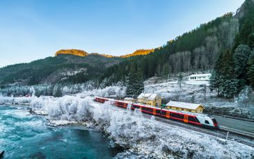 Rundreise in Eigenregie: Winterwunderland der Fjorde