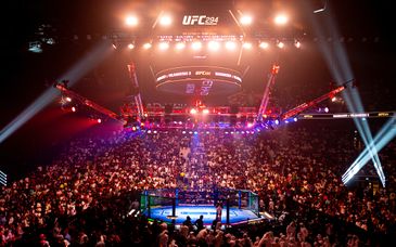 UFC Fight Night und Sofitel Abu Dhabi Corniche 5*