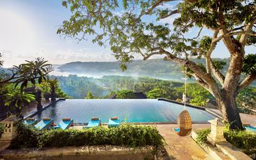 Dinara Ubud 4* + The Acala Shri Sedana 4* + SiNi Vie Resort Seminyak 5*