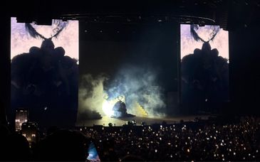 Concierto de Rosalía con estancia en Hotel Holiday Inn London Kensington 4* 