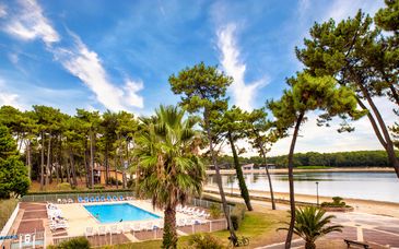 Sowell Family Pignada Plage