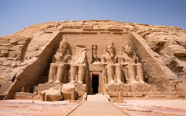 Circuito en grupo: Egipto con visitas incluidas, Abu Simbel y Nuevo Gran Museo