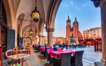 Tour en grupo: Descubriendo Cracovia en 3 noches