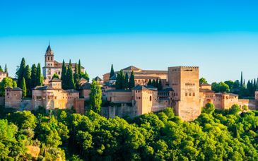 Descubre Andalucía desde Hotel Aurea Washington Irving 5* con posible extensión a Málaga