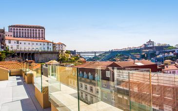 The House Ribeira Porto Hotel 4*