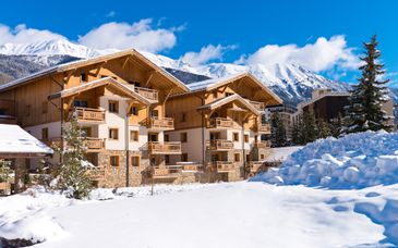 Le Hameau du Rocher Blanc