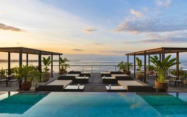 Swan Paradise A Pramana Experience 4*,  Sini Vie Resort & Spa 5* et séjour possible à Seminyak