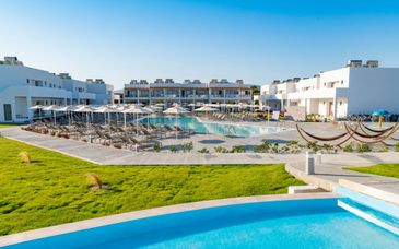 Lambi Resort Hotel 4*