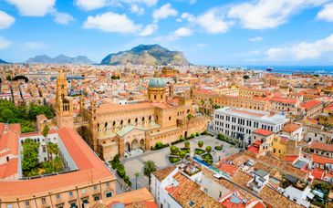 Road-trip : Volcans, villages d'or et mer turquoise