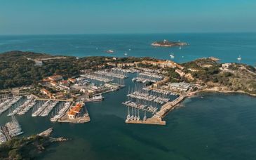 Hôtel Helios & Spa 4*